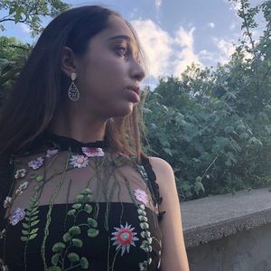 Meet your Posher, Sanah